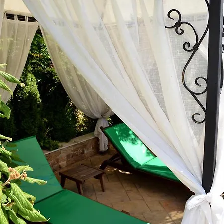 Apartcomplex Esteban מלון דירות *
