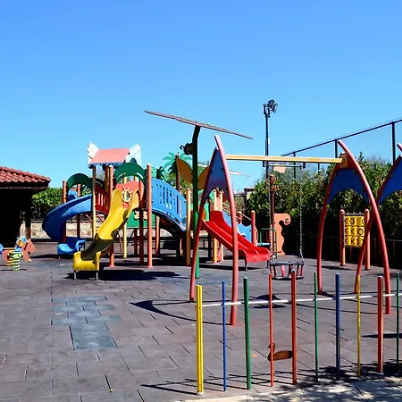 Apartcomplex Esteban מלון דירות