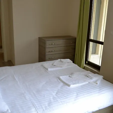 Apartcomplex Esteban *